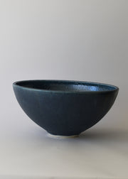 Extra Large Essential Serving Bowl in Combed Ink - Victoria Morris